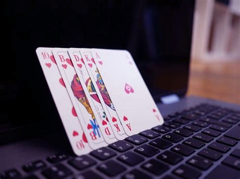 how to practice poker online